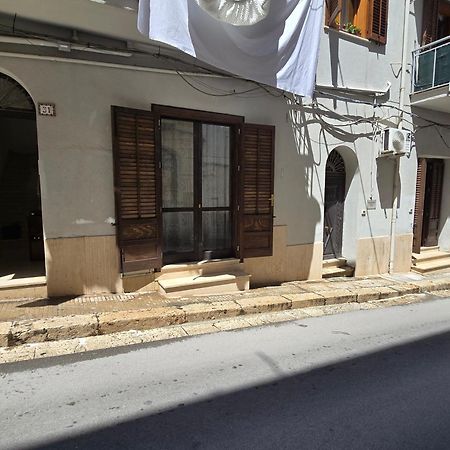 Casa Francesca 2 Lofty Apartment Castellammare del Golfo Bagian luar foto